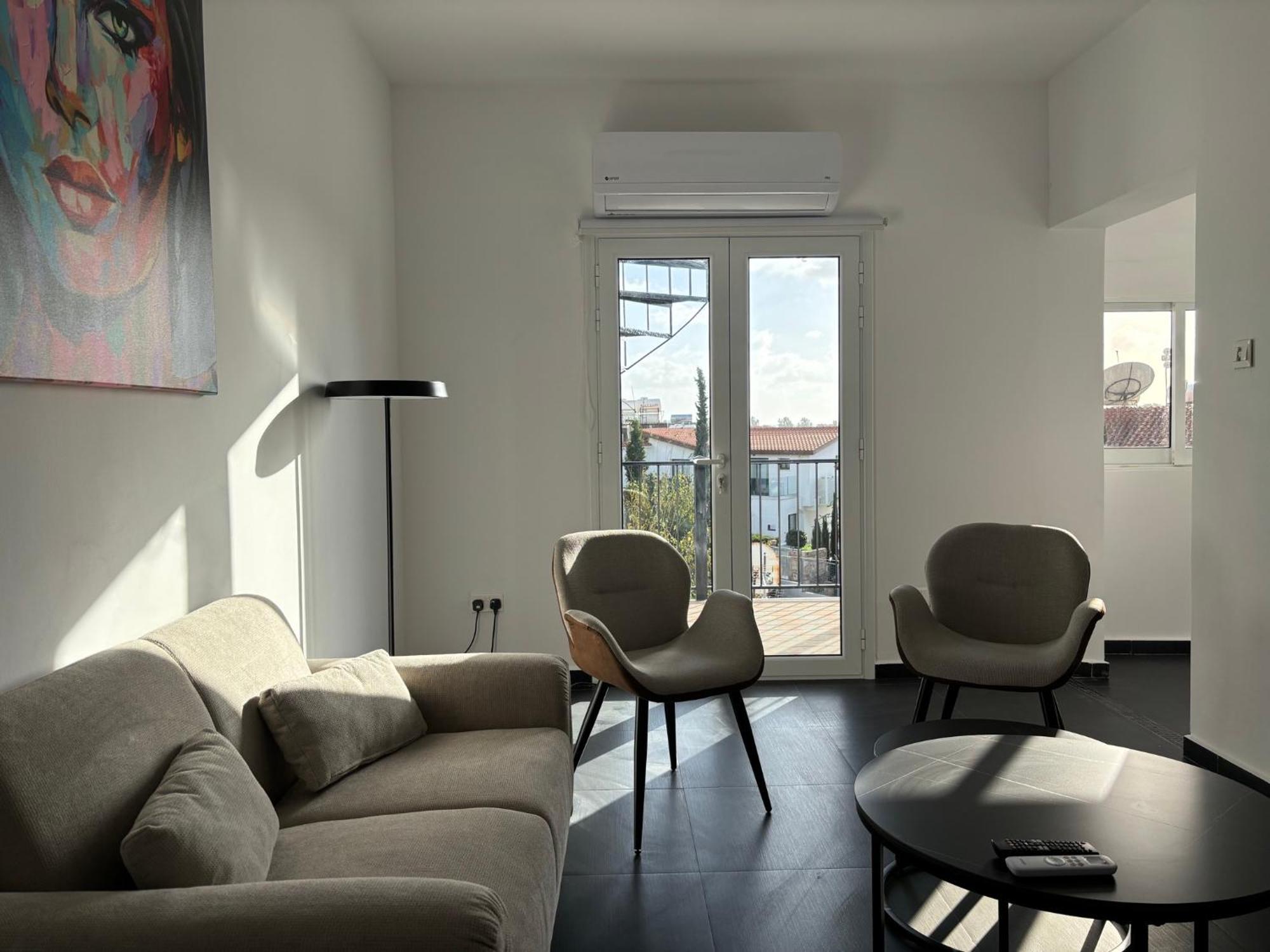 Venus Seaview 2B, Rooftop, Prime Location, 파포스 외부 사진